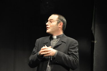 Foto di scena di Nicola Pisano