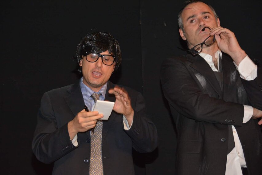 Foto di scena dello spettacolo di satira politica Animali Politici
